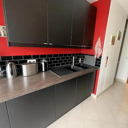 Spacieux 2 Et Balcon - 4 Personnes Appartamento